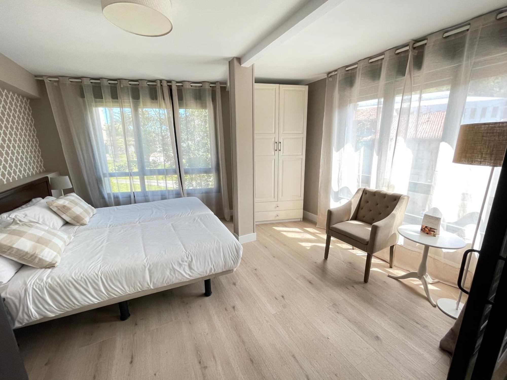 Apartamentos Las Vegas ريباذيسييّا المظهر الخارجي الصورة