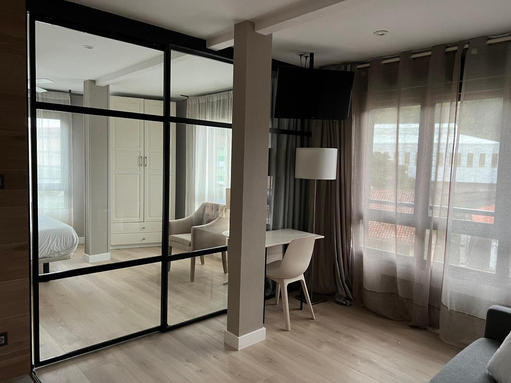 Apartamentos Las Vegas ريباذيسييّا المظهر الخارجي الصورة